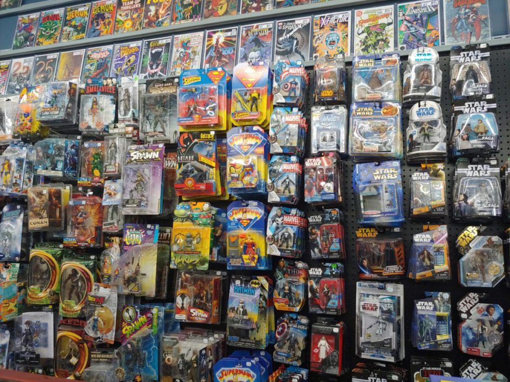 8th Street Quentins 8th Street Quentin's Comics & Toys